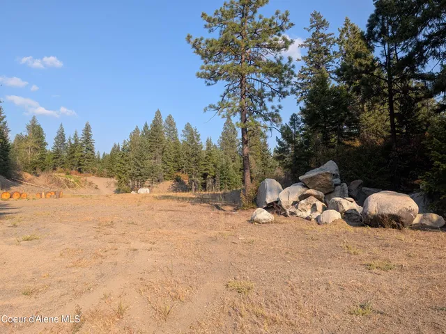 $1,550,000 | 3 And Lots 1 2 4 & 5 Wendland Way, Spirit Lake, ID 83869