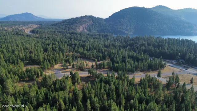 $1,550,000 | 3 And Lots 1 2 4 & 5 Wendland Way, Spirit Lake, ID 83869