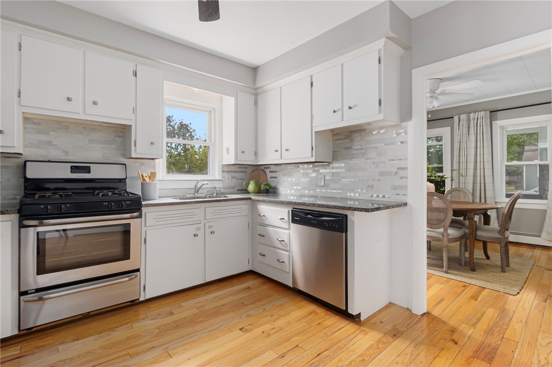 785 Main Avenue Warwick, RI 02886 - Photo 15 of 47