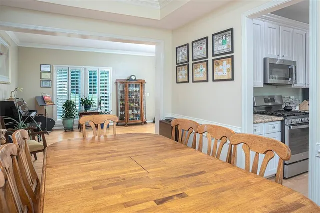 $899,000 | 5060 Magnolia Walk, Roswell, GA 30075