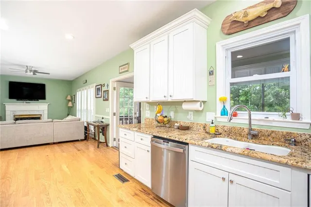 $899,000 | 5060 Magnolia Walk, Roswell, GA 30075