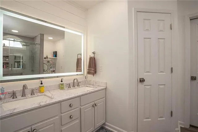 $899,000 | 5060 Magnolia Walk, Roswell, GA 30075