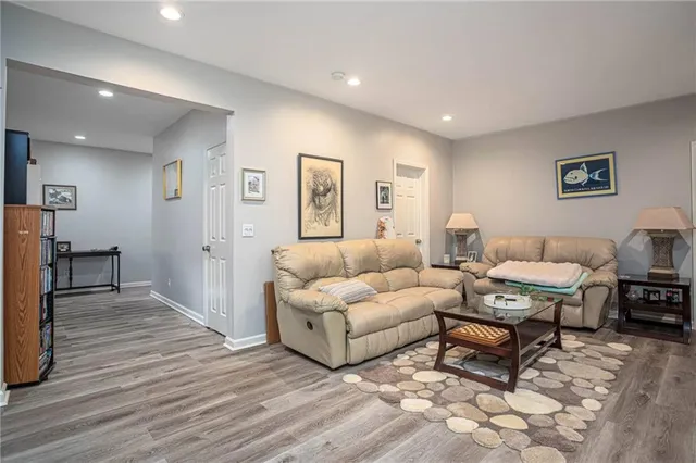 $899,000 | 5060 Magnolia Walk, Roswell, GA 30075