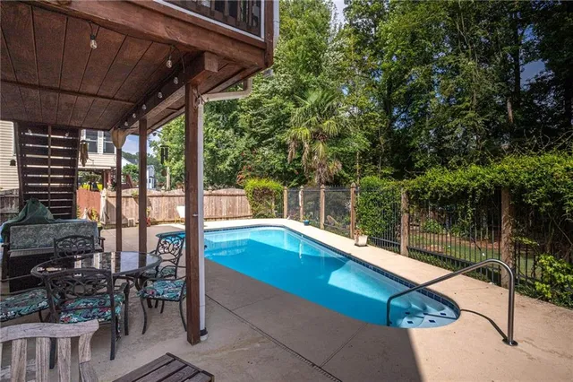 $899,000 | 5060 Magnolia Walk, Roswell, GA 30075
