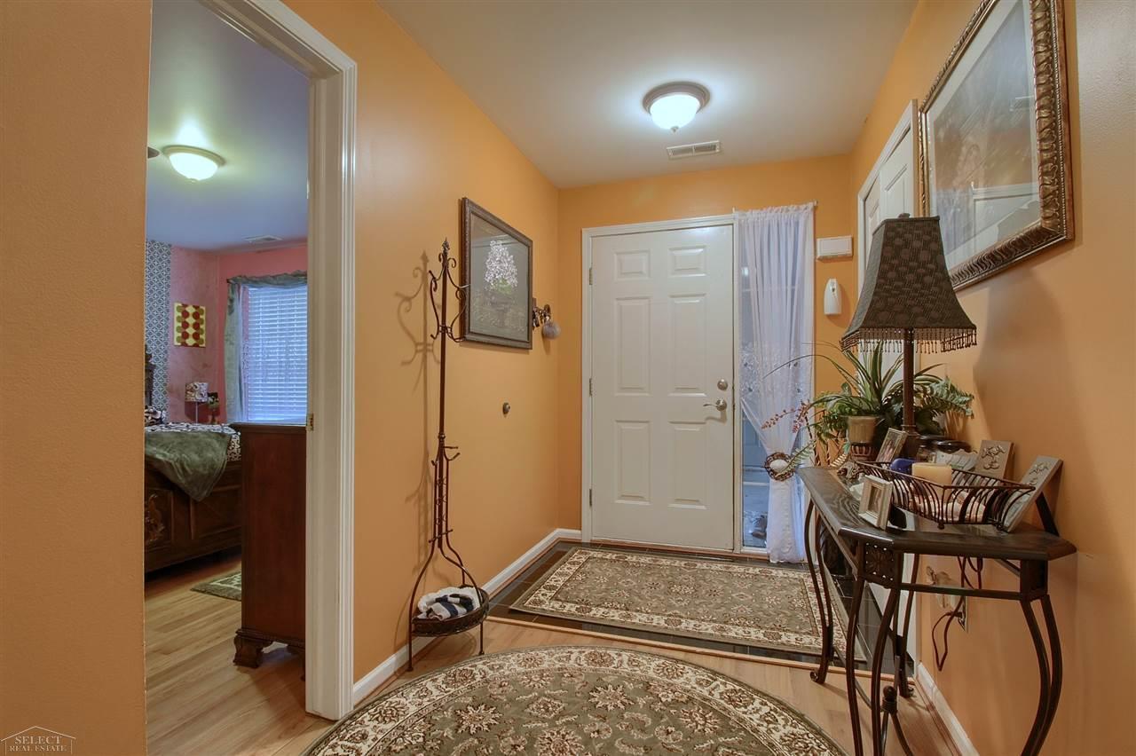 20614 Dunham Road Clinton Township, MI 48038 - Photo 13 of 29 31333709-12.JPG