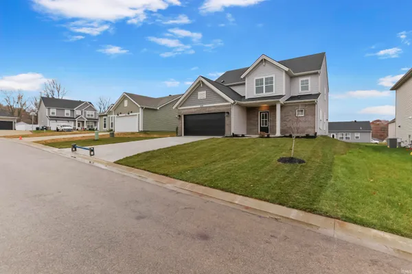 $389,800 | 2646 Marycrest Drive, Evansville, IN 47712