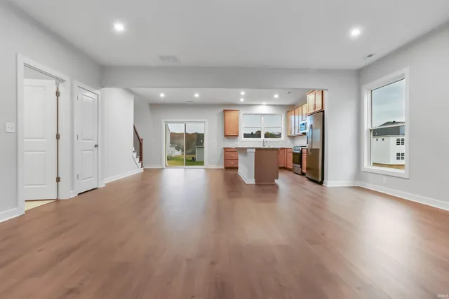 $419,800 | 2646 Marycrest Drive, Evansville, IN 47712