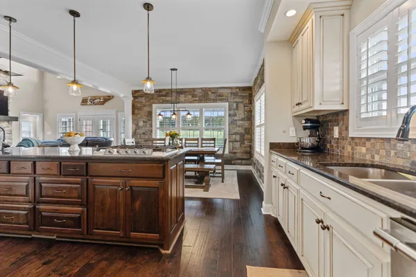 $849,000 | 251 Old Shelbyville Highway, Tullahoma, TN 37388