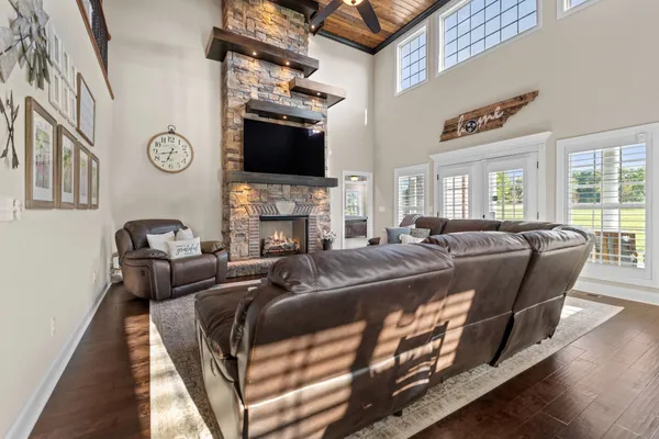 $849,000 | 251 Old Shelbyville Highway, Tullahoma, TN 37388