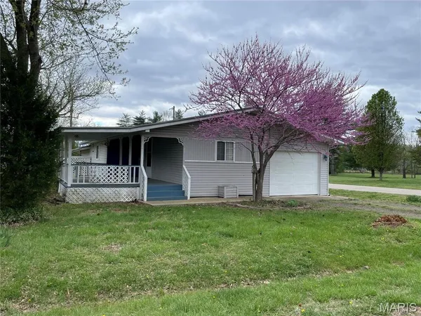 $129,000 | 104 Aztec Street, Piedmont, MO 63957