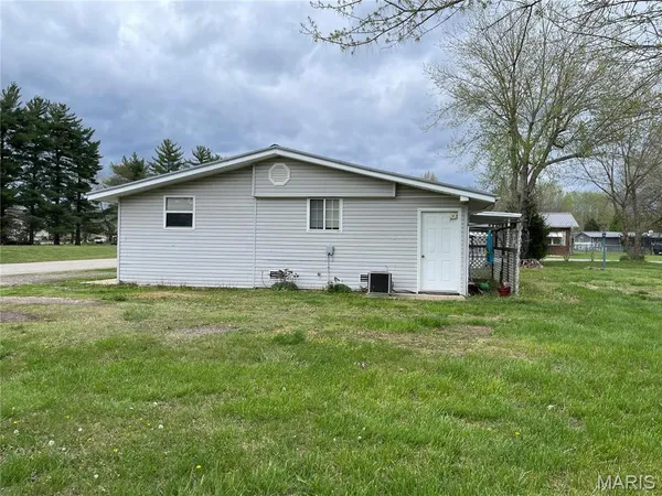 $129,000 | 104 Aztec Street, Piedmont, MO 63957