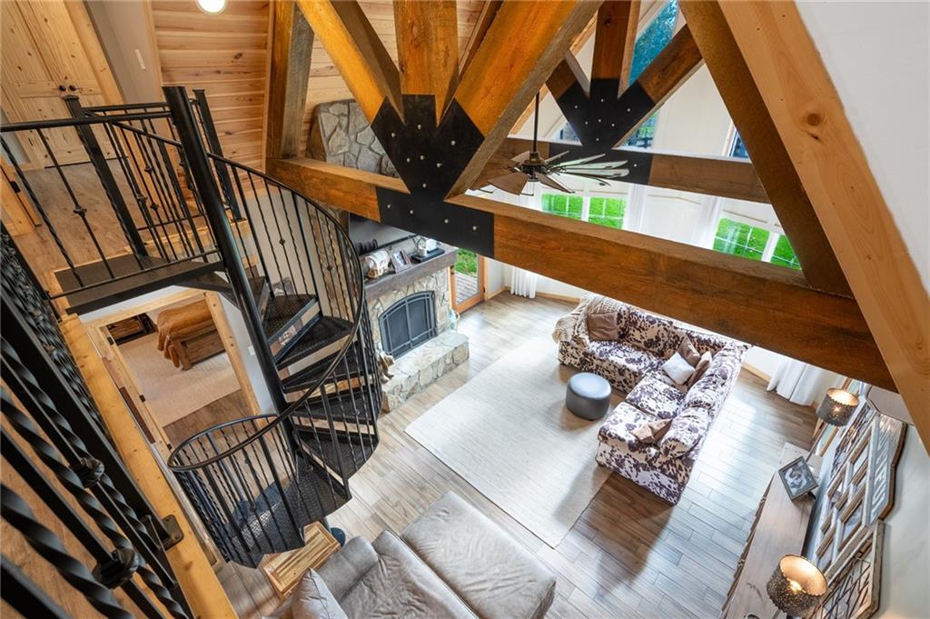286 County Road 28 Centre, AL 35960 - Photo 15 of 50 a view of an chairs and table in the balcony