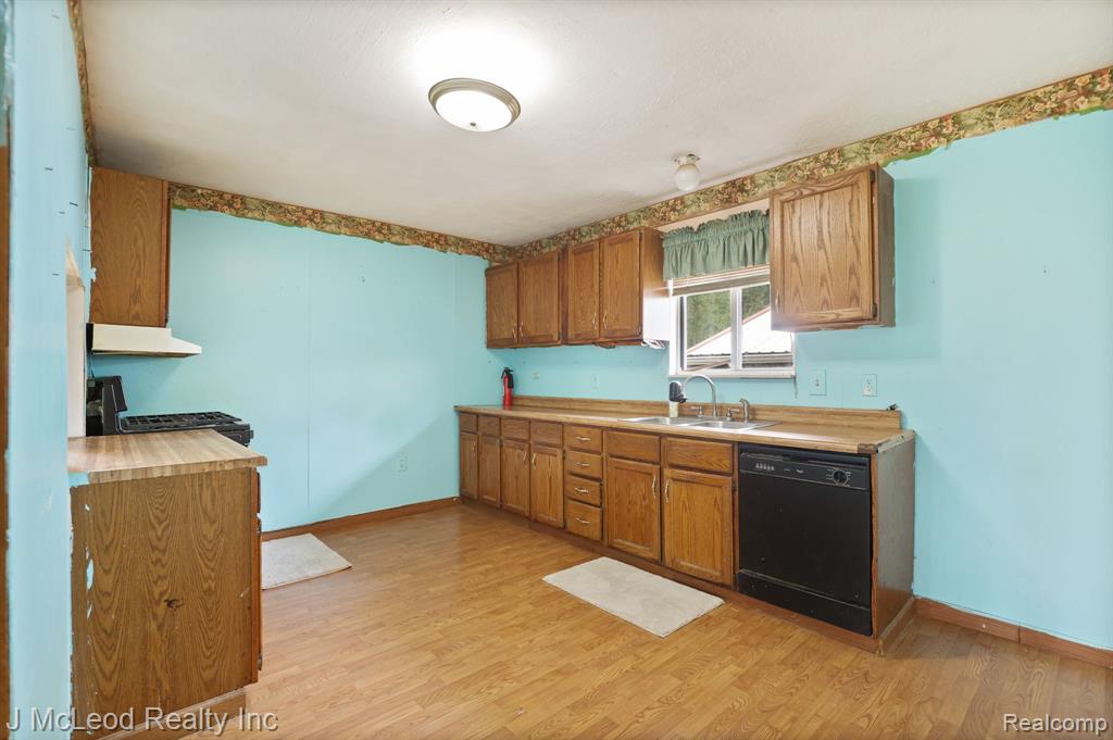 2581 Brown Road Millington, MI 48746 - Photo 11 of 48