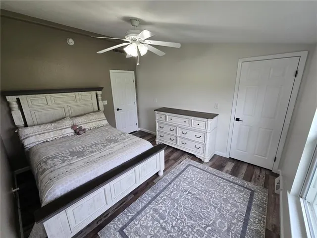 $530,000 | 21814 McLouth Road, McLouth, KS 66054