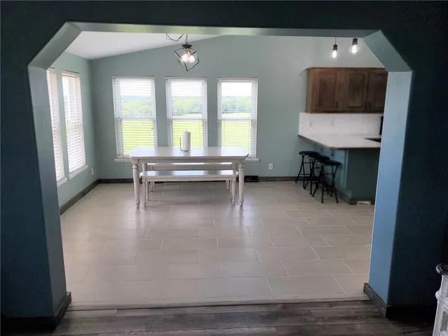 $515,000 | 21814 Mc Louth Road, McLouth, KS 66054