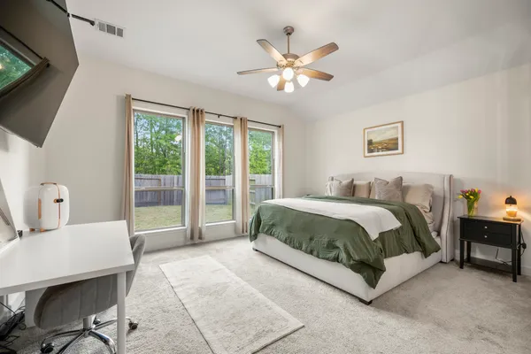 $2,600 | 17311 Merigold Hts Drive, Conroe, TX 77302