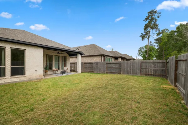 $2,600 | 17311 Merigold Hts Drive, Conroe, TX 77302