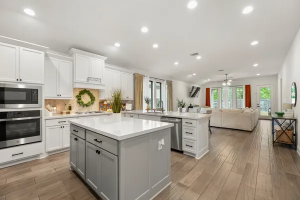 $2,600 | 17311 Merigold Hts Drive, Conroe, TX 77302