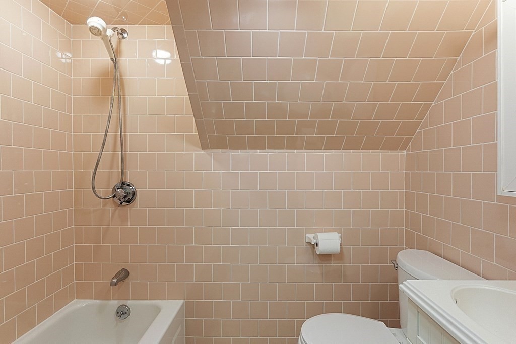 120 Birch Street Boston, MA 02131 - Photo 27 of 42