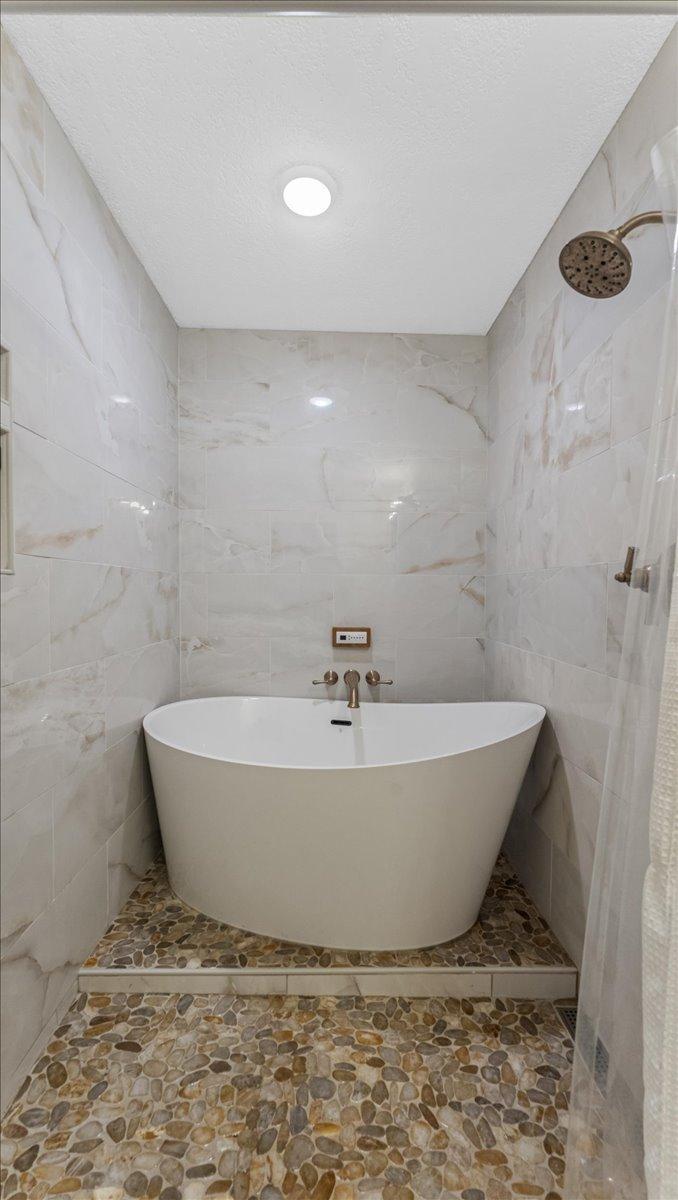 539 Deer Ridge Lane South Maplewood, MN 55119 - Photo 17 of 27