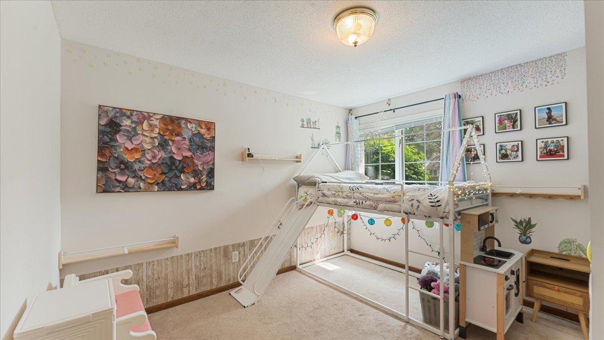 539 Deer Ridge Lane South Maplewood, MN 55119 - Photo 18 of 27