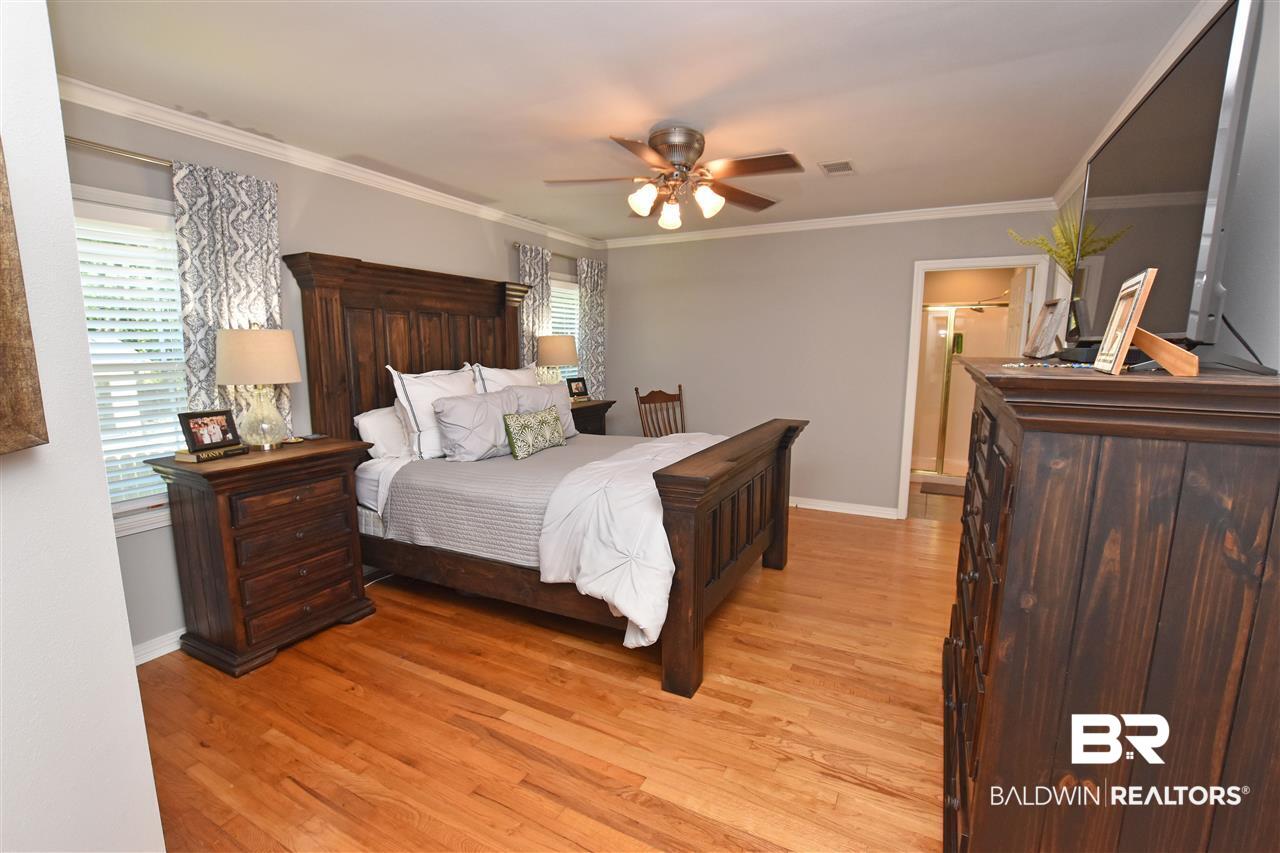 350 Byron Avenue East Mobile, AL 36609 - Photo 15 of 16