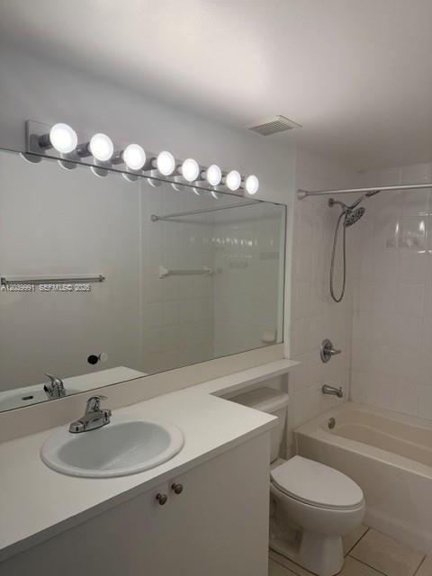8030 North Nob Hill Road, Unit 102 Tamarac, FL 33321 - Photo 17 of 18