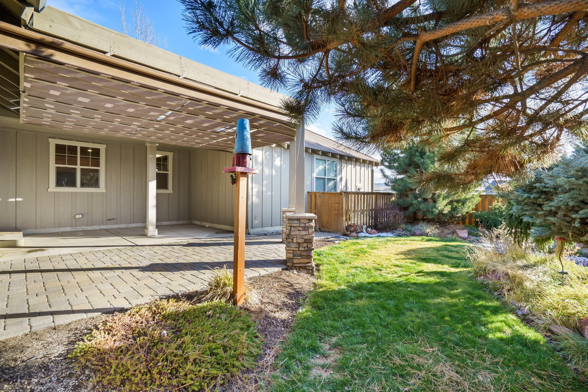1408 Northeast Hudspeth Road Prineville, OR 97754 - Photo 11 of 26 Easy landscape