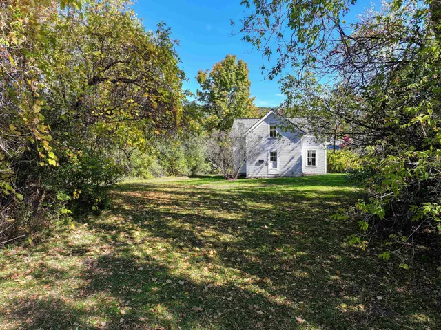 $499,000 | 29 Middle Seymour Street, Middlebury, VT 05753