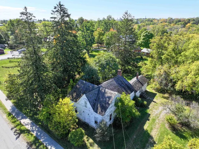 $499,000 | 29 Middle Seymour Street, Middlebury, VT 05753