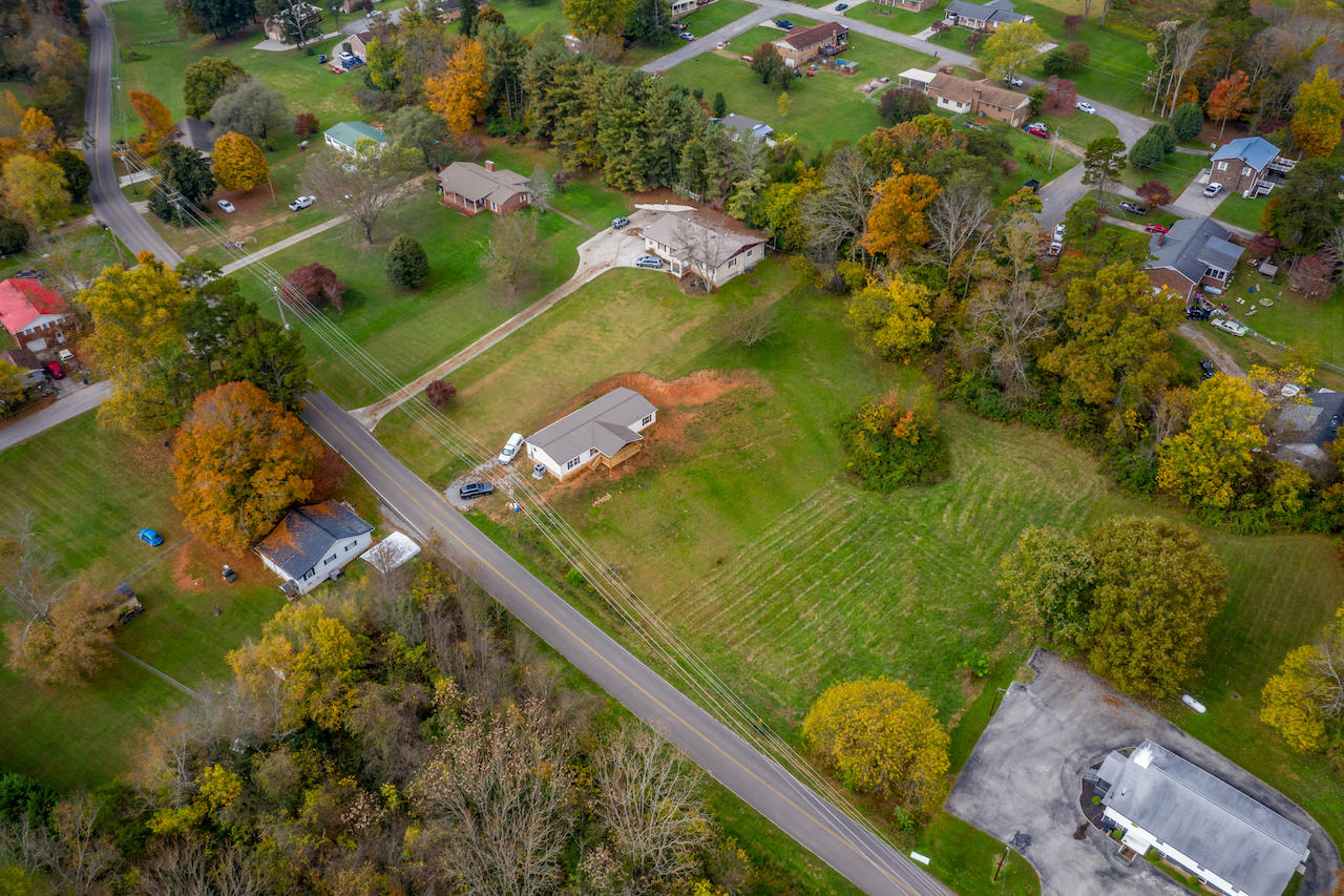 3409 Copper Ridge Road Morristown, TN 37814 - Photo 14 of 27 Exterior-14