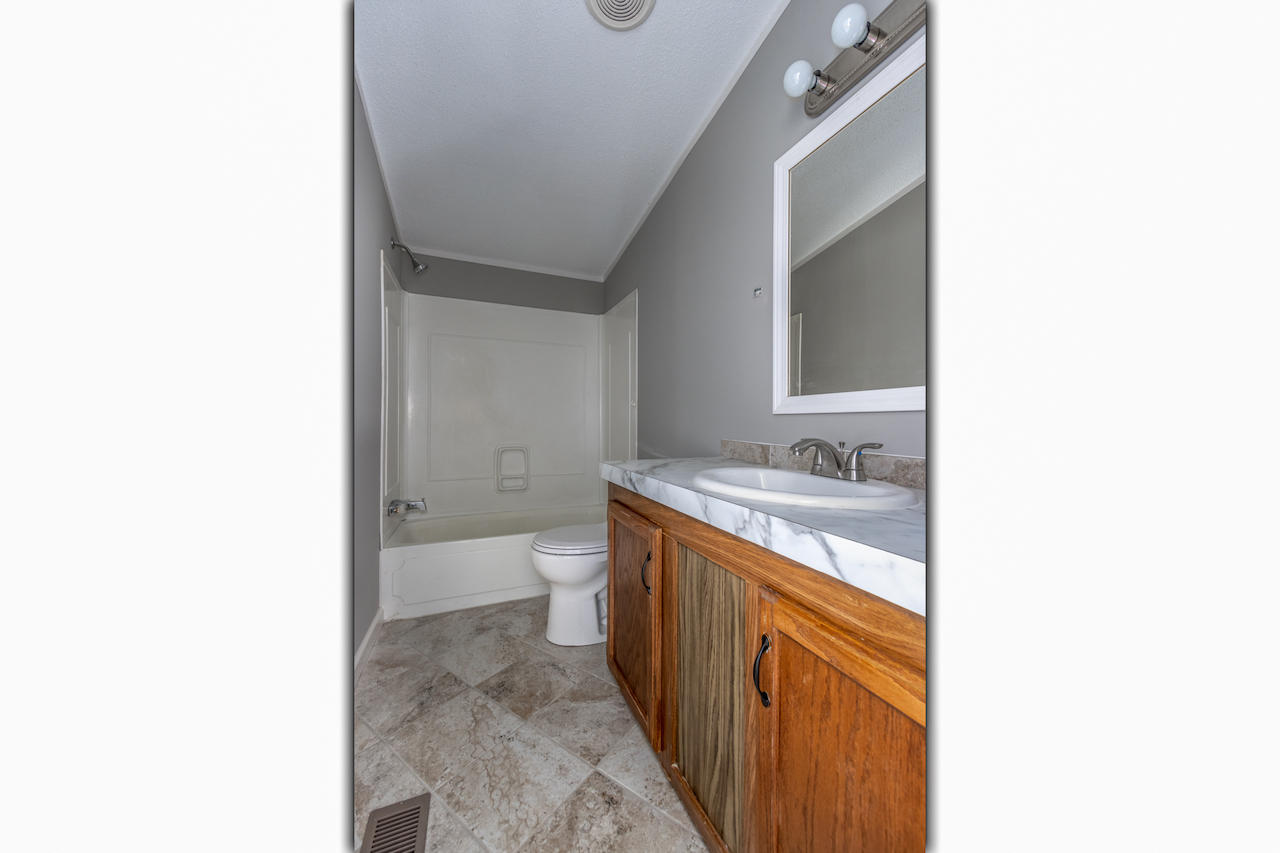 3409 Copper Ridge Road Morristown, TN 37814 - Photo 19 of 27 Interior-4