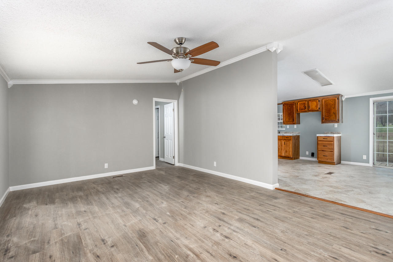 3409 Copper Ridge Road Morristown, TN 37814 - Photo 27 of 27 Interior-13