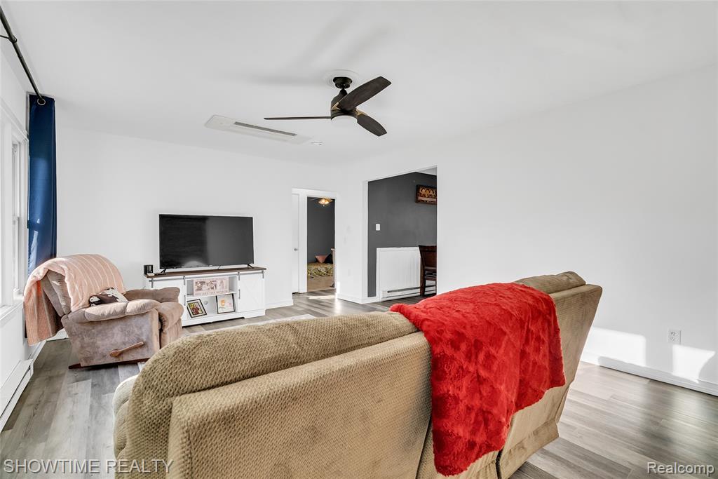 3444 Maple Street Port Huron, MI 48060 - Photo 7 of 30