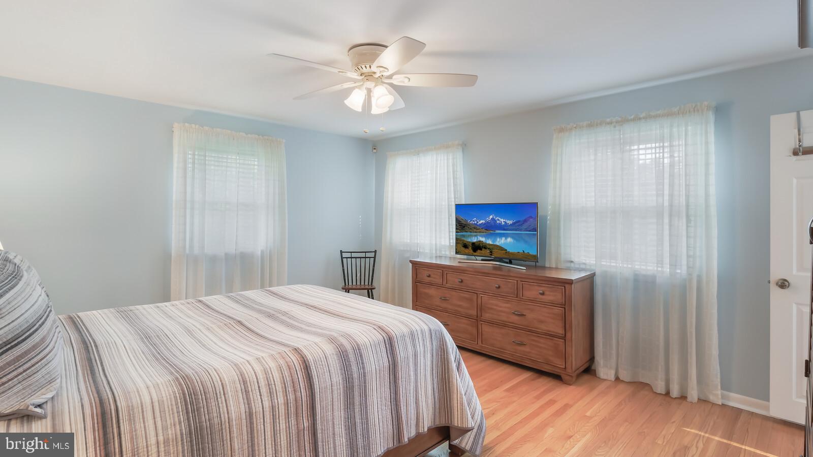999 George Road Jenkintown, PA 19046 - Photo 21 of 44 Main Bedroom