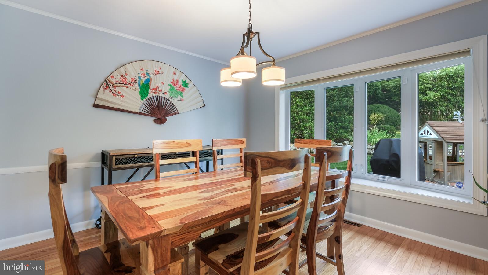 999 George Road Jenkintown, PA 19046 - Photo 9 of 44 Dining room with bow window overlooking rear yard