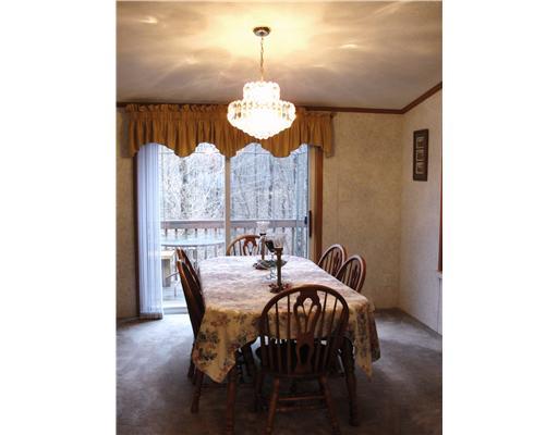509 Amy Lane Rochester, PA 15074 - Photo 5 of 18 Dining Room. The open floor plan is perfect for dinner quests & family events. The dining room, kitchen and living room are all visable through large open door ways and breakfast bars.