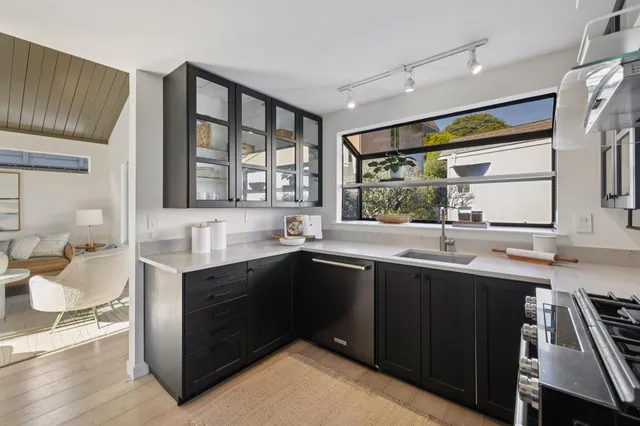 $2,095,000 | 311 Vista De Valle, Mill Valley, CA 94941