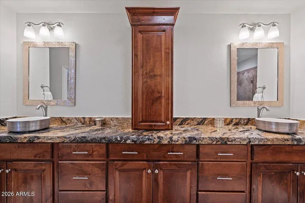 $1,549,900 | 12234 South Yaki Court, Phoenix, AZ 85044