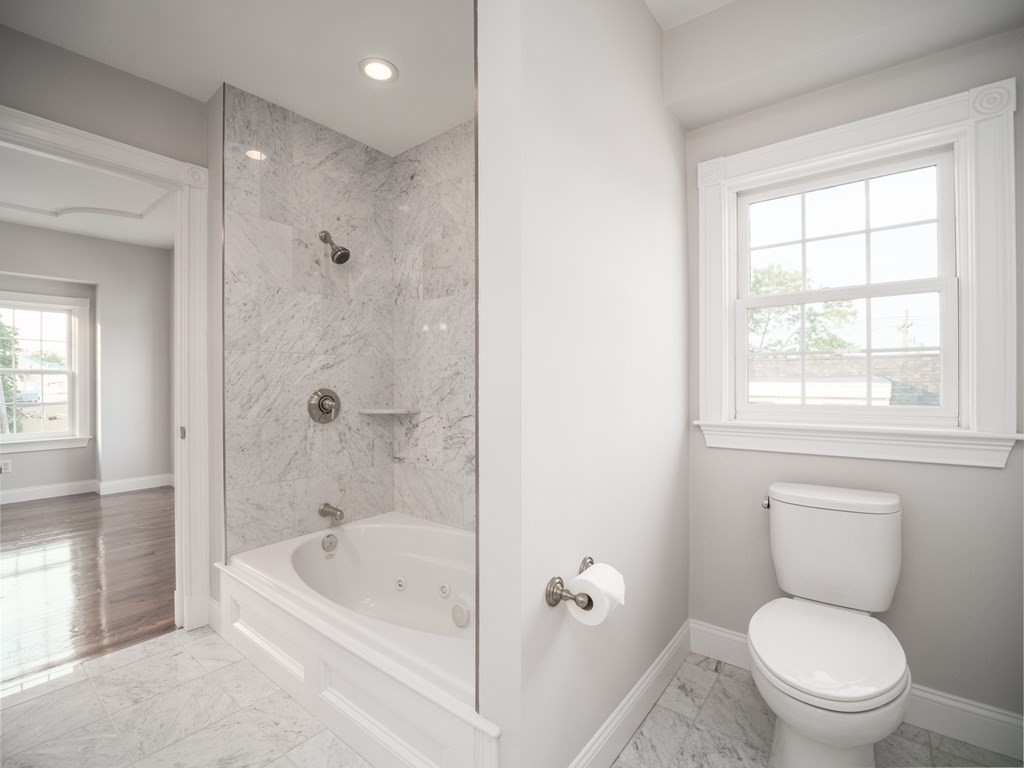 8 Richardson Street, Unit 2 Winchester, MA 01890 - Photo 16 of 38
