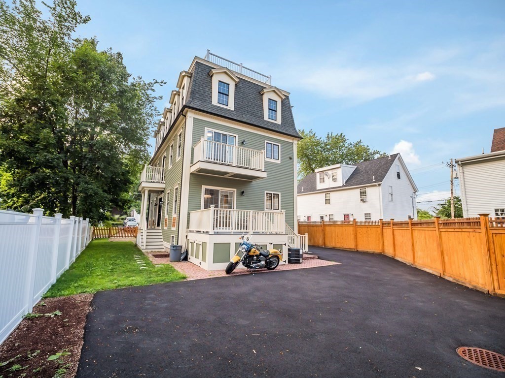 8 Richardson Street, Unit 2 Winchester, MA 01890 - Photo 30 of 38