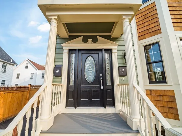 $4,500 | 8 Richardson Street, Unit 2, Winchester, MA 01890