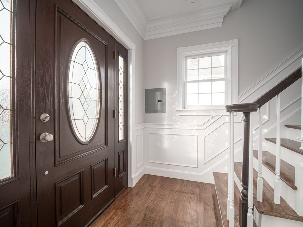 8 Richardson Street, Unit 2 Winchester, MA 01890 - Photo 4 of 38