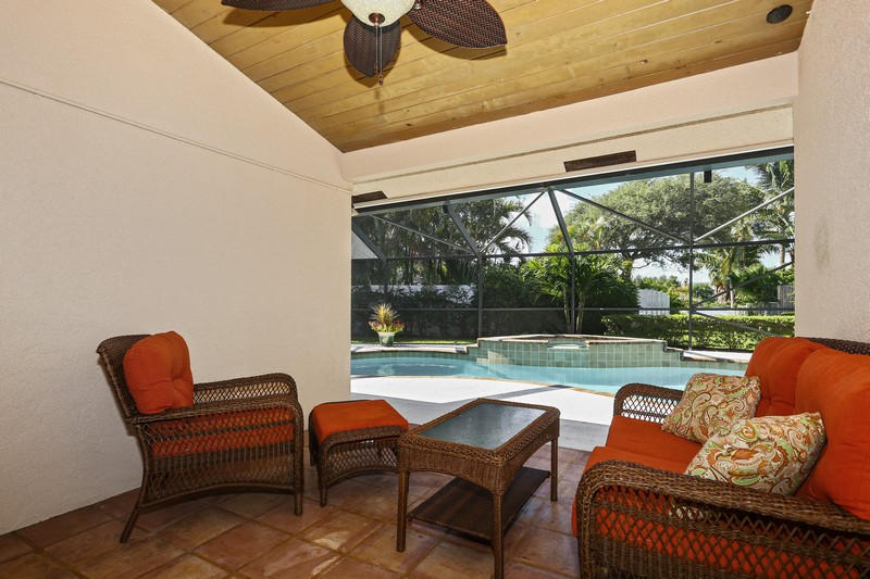 175 Apollo Circle Jupiter, FL 33477 - Photo 11 of 33 Covered patio