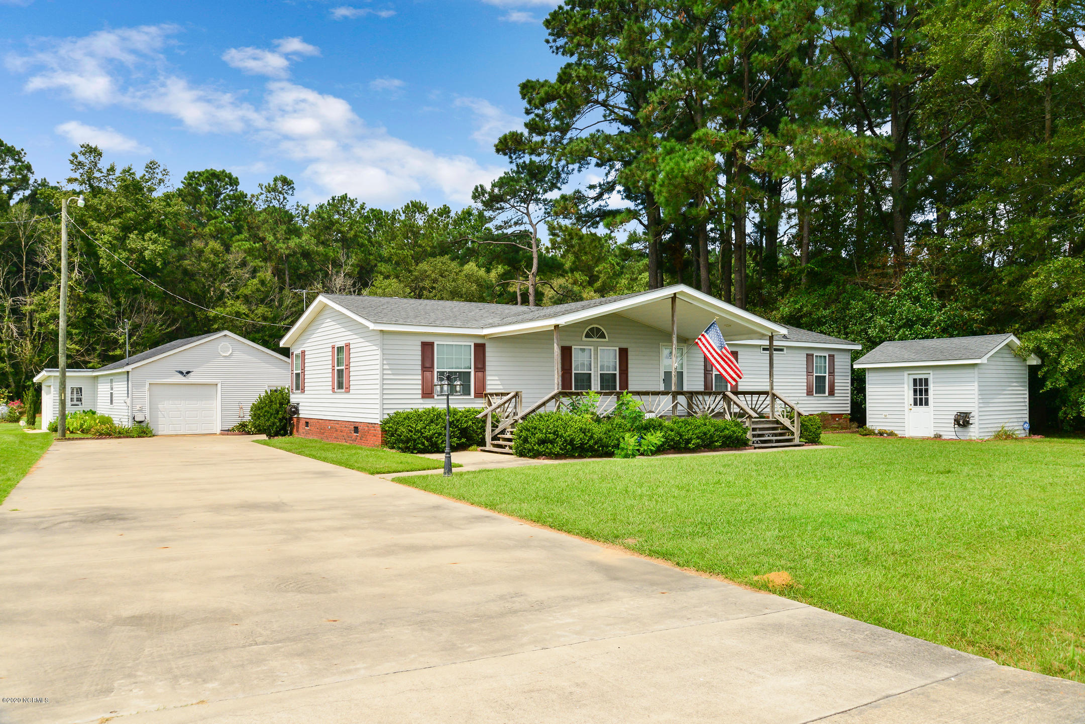 4938 Pleasant Plain Road Ayden, NC 28513 - Photo 3 of 44 4398-Pleasant-Plain-Road-00003