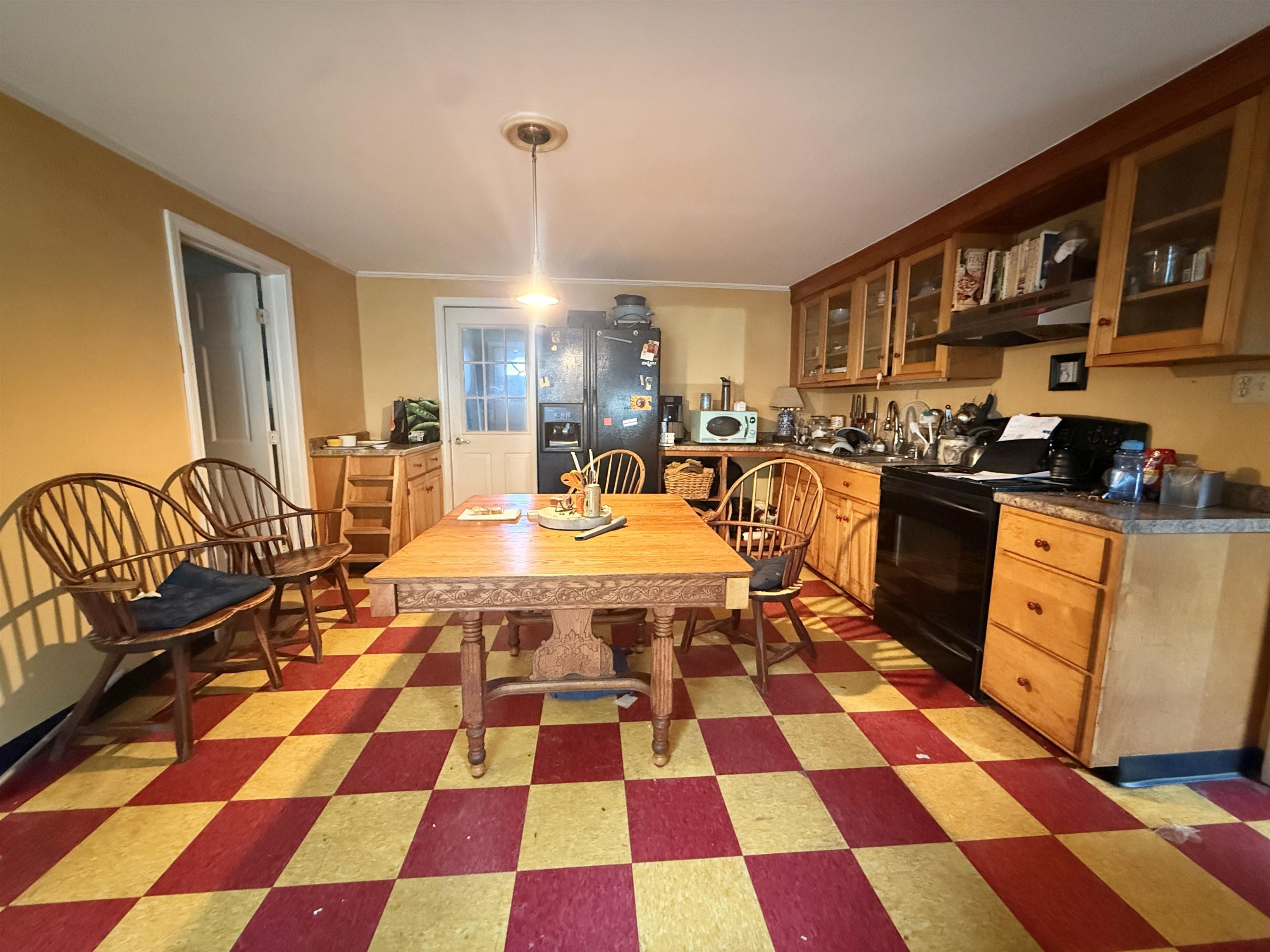 56 Forest Street Rutland, VT 05701 - Photo 3 of 30