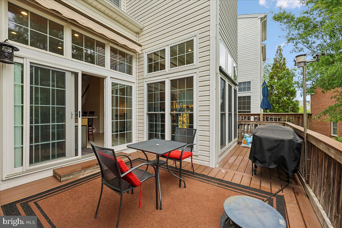 9276 Laurel Ridge Crossing Road Lorton, VA 22079 - Photo 17 of 43 Charming patio for outdoor gatherings.