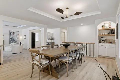 $1,750,000 | 14 Woodland Road, Edina, MN 55424