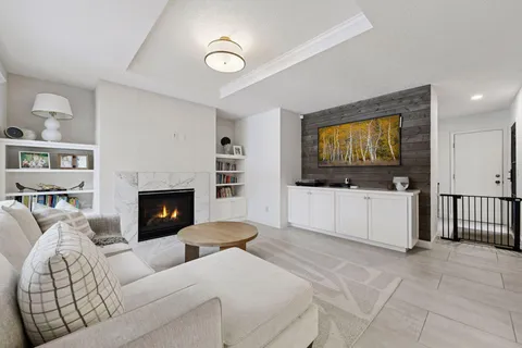 $1,750,000 | 14 Woodland Road, Edina, MN 55424