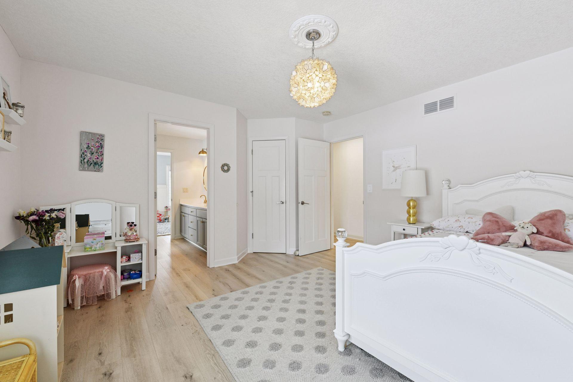 14 Woodland Road Edina, MN 55424 - Photo 38 of 73